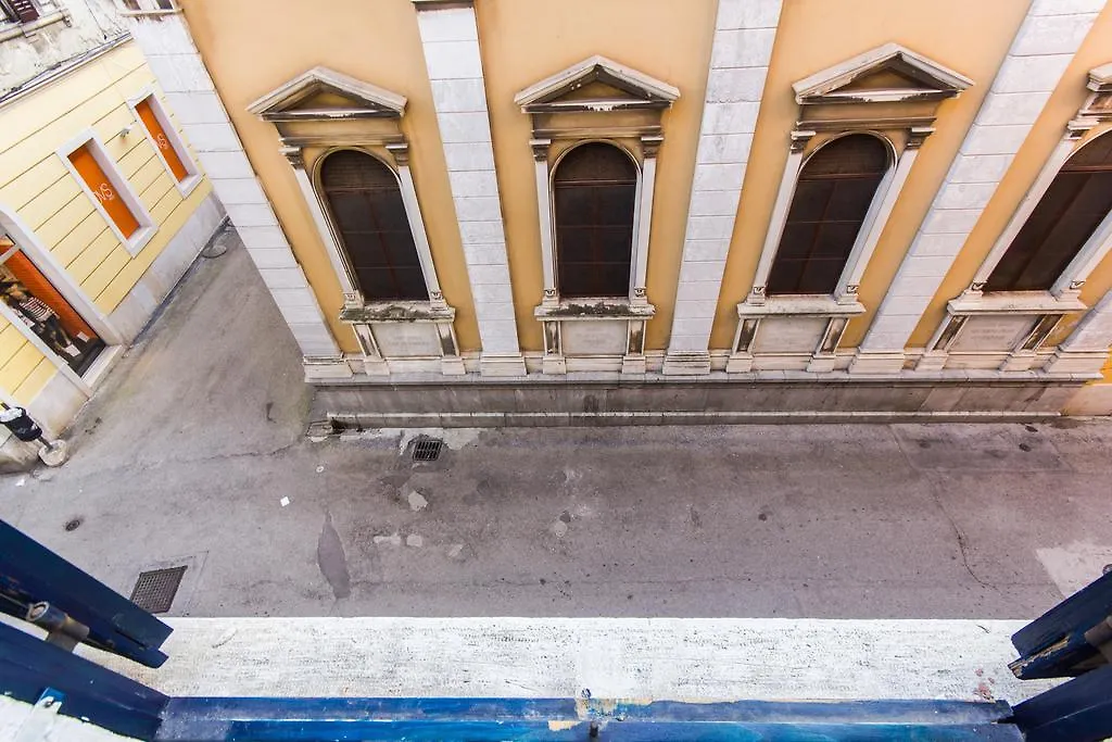 Guesthouse Natalija Pola 0*,